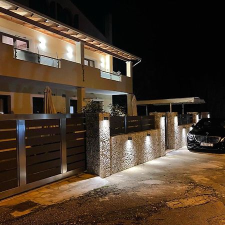 Natashas Apartments Ύψος Εξωτερικό φωτογραφία