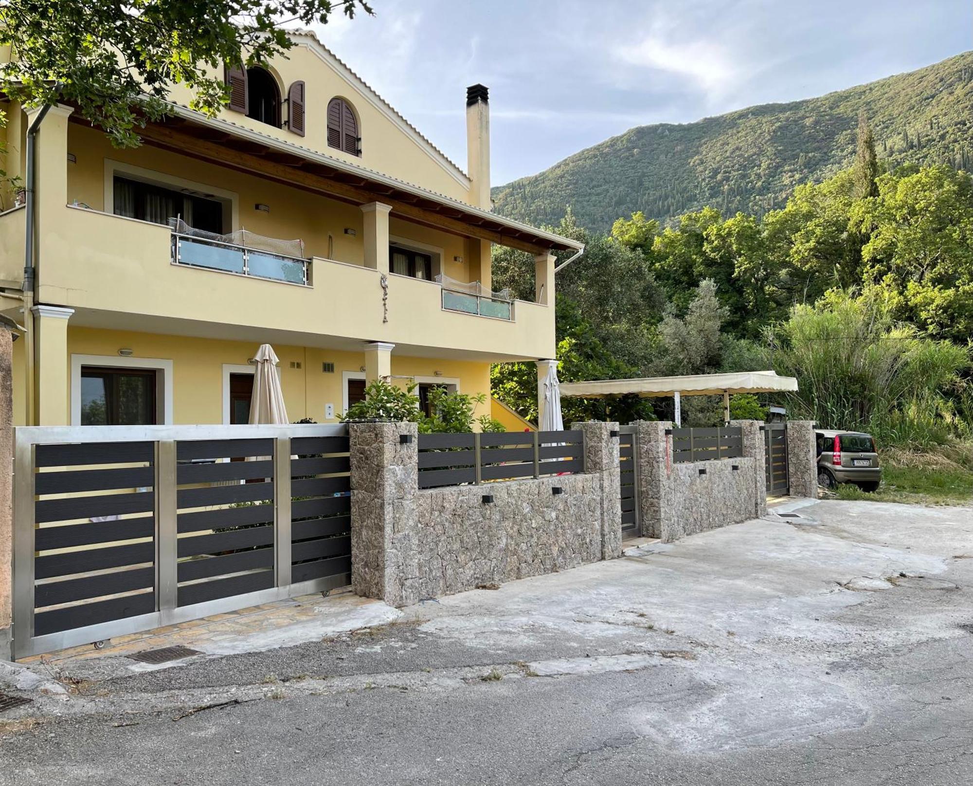 Natashas Apartments Ύψος Εξωτερικό φωτογραφία